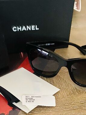 CHANEL ?% Authentic Black Quilted Velvety Sunglasses Case with Iconic CC Emblem. CHANEL | Accessories | Chanel Authentic Black Quilted  main image 3